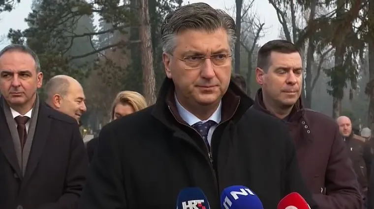 Plenković o obljetnici Tuđmanove smrti: 'Postavio je temelje razvoja Hrvatske, demokracije, izgradnje institucija i pluralizma'