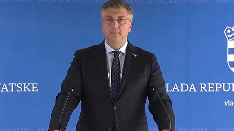Plenković kaže da ugovori za avione ne mogu biti objavljeni. O Milanoviću: 'Meni je njega malo i žao. Inače je inteligentan, ne kužim...'