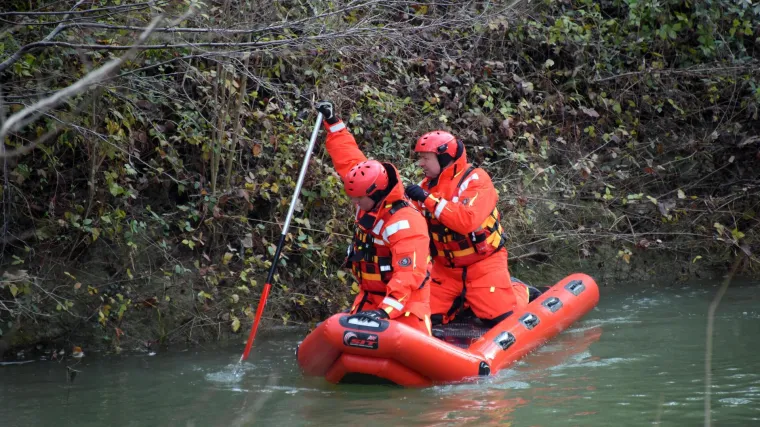 Nastavila se potraga za 10-godi&scaron;njom djevojčicom nestaloj u Dragonji - če&scaron;ljaju rijeku sve do u&scaron;ća u more