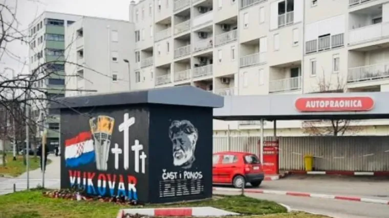 Na Lani&scaron;tu ponovno oslikan mural s Praljkom: 'Siguran sam, odluči li ga Toma&scaron;ević ukloniti, branitelji će se suprostaviti'