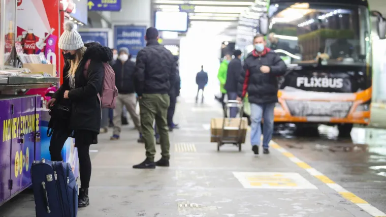 Iz Zagreba krenule autobusom za Zadar pa ih ostavili na odmori&scaron;tu: 'Jasno sam rekao koliko traje pauza'