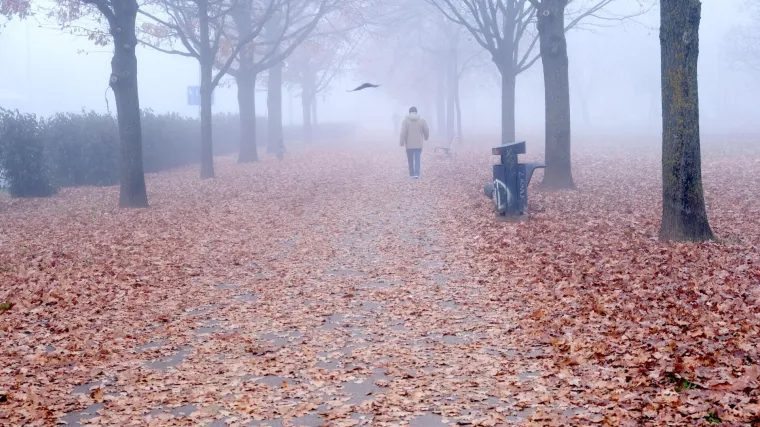 Nastavlja se hladno, u unutra&scaron;njosti tmurno i do vikenda uglavnom suho vrijeme, na moru vjetrovito