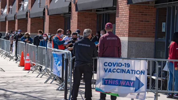 U SAD-u prijavljeno vi&scaron;e od 800.000 smrti od korone: 'Sjećamo se svake osobe koji je živjela i molimo za njihove najbliže'