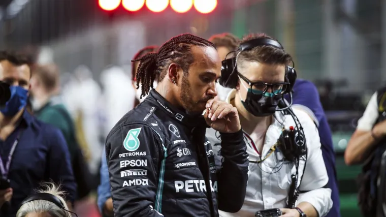 'Je li to on iza mene sad, s novim gumama?! Bez riječi sam, utrkom je izmanipulirano, čovječe'