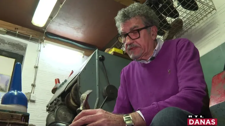 RTL je posjetio jednog od rijetkih postolara u Dubrovniku, visoke pete su mu svakodnevica: 'Stradun je klizav'