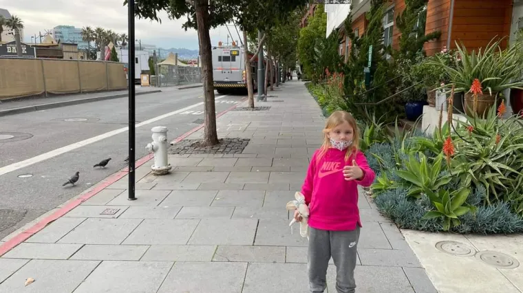 Kiara s obitelji stigla tamo gdje će je liječiti. Ničega se ne boji, ali: 'Brine je hoće li je pronaći Djed Božićnjak'