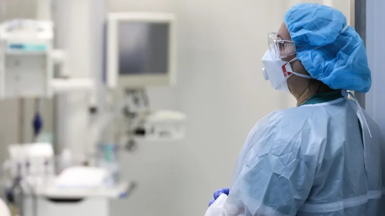 'Pozitivna priča' o omikronu? Južnoafrička studija pokazala kako postoji manji rizik od hospitalizacije nego kod delte