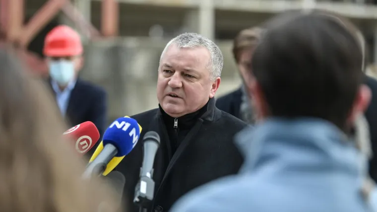 Horvat tvrdi da se ne može reći da obnova Banije nije počela: 'Imat ću obraza doći u Petrinju na godi&scaron;njicu potresa'