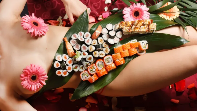 Pričali smo s ženom koja je radila kao 'pladanj za sushi': 'Nisam bila gola, nekad je bilo neugodnije gostima nego meni'
