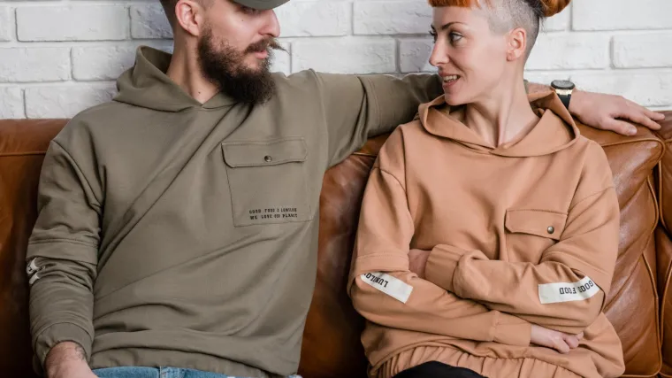 BRAND LUNILOU I GOOD FOOD POTPISUJU COOL HOODICU KOJA &Scaron;ALJE SNAŽNU PORUKU