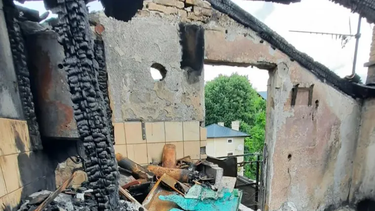 Obitelj Mok ove je godine dobila najbolji božićni poklon: Kuću koja im je izgorjela nadomjestili su dobri ljudi