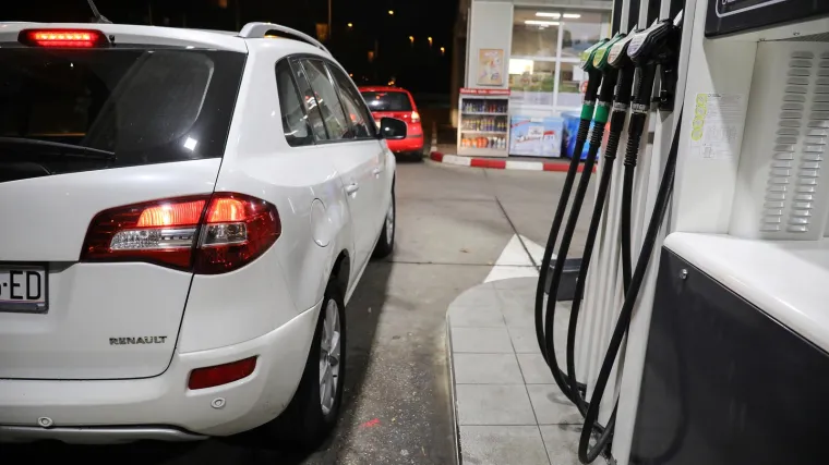 Od sutra osjetan pad cijene goriva, no neće baš svi vozači imati razloga za sreću