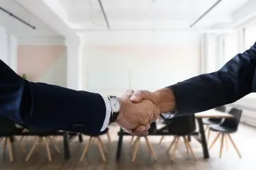 Što ponijeti na razgovor za posao i kako ostaviti dobar dojam
