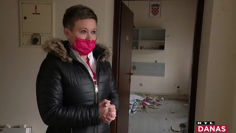 Zdravstveno osoblje u poru&scaron;enoj sisačkoj bolnici godinu dana kasnije: 'Ne znam jel se tresem jer je hladno... ne volim se vraćati'