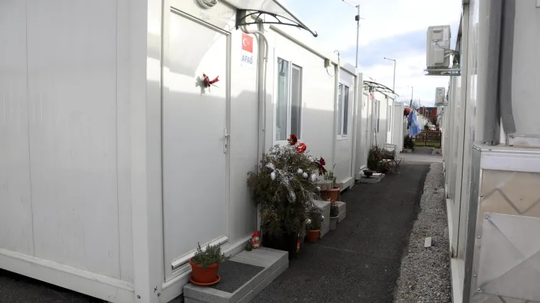 Godinu dana nakon potresa mje&scaron;tani hvale donatore, zaziru od obećanja. Na potrese su neki navikli, ali ne i jedan petogodi&scaron;njak