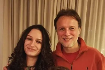 Tko je zgodna kći Gordana Jandrokovića? Nema je u javnosti, ali tata objavi tu i tamo fotku