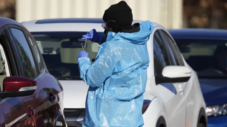 Francuska i Italija s rekordnim brojem novooboljelih ulaze u novu godinu: Nema tradicionalnih proslava za doček