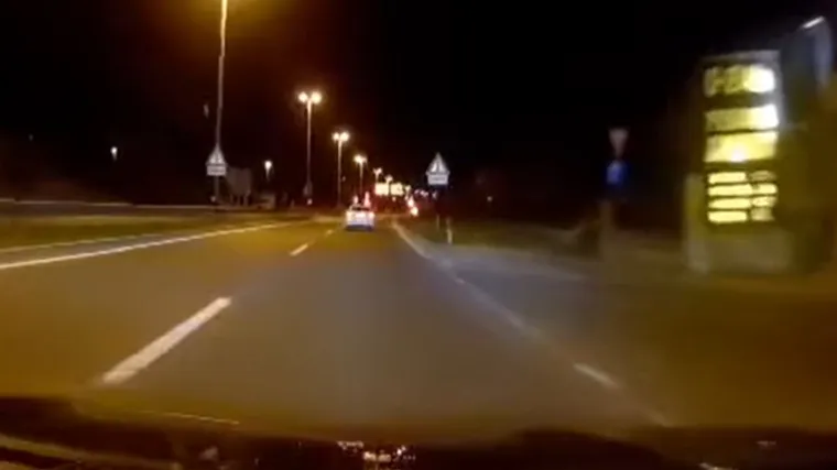 VIDEO Vozači zbog ovakvih poteza mogu zaraditi paprene kazne: 'Samo je projurio kroz debelo crveno'