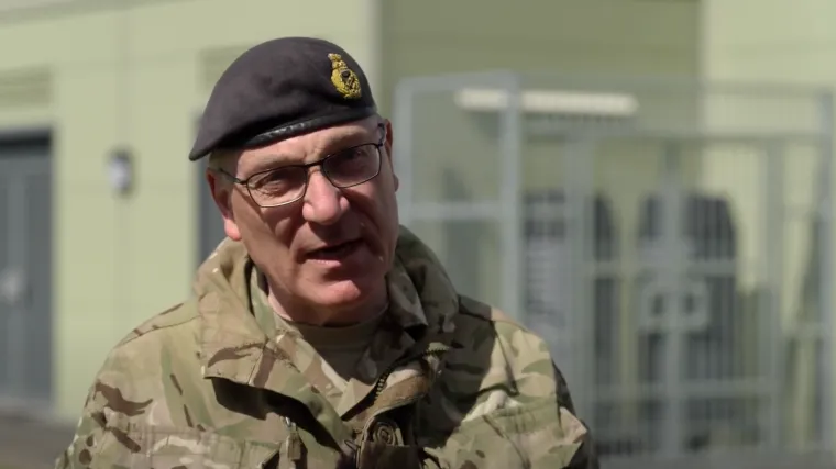 Tko je vojni general koji je sudjelovao u operacijama na Kosovu i u Bosni, a danas je jedan od najže&scaron;ćih klimatskih aktivista