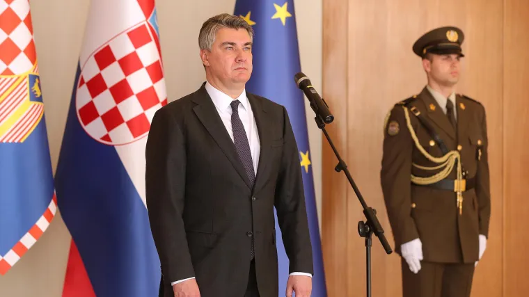 Milanović iznio cijenu Bradleya: 'Ovo Vlada nije rekla za avione, plus PDV... laž, laž, sve je laž'