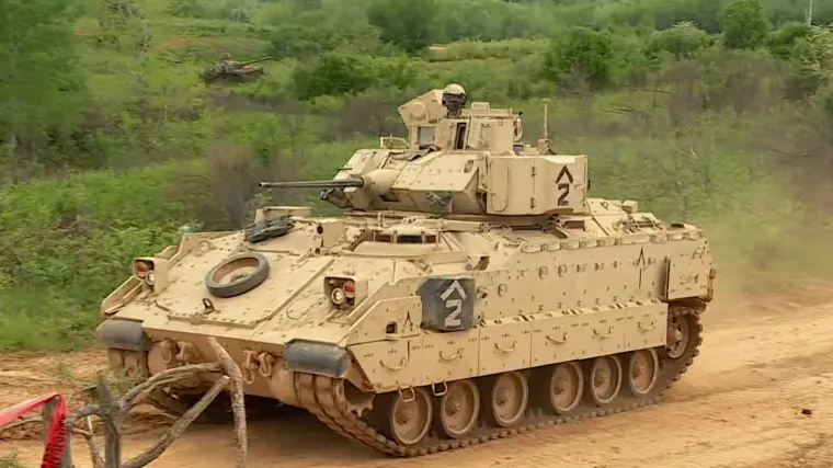 Banožić o vozilima Bradley pita Milanovića 'koji ima interes da požuruje', Milanović uzvraća da 'to nije nikakva ponuda'