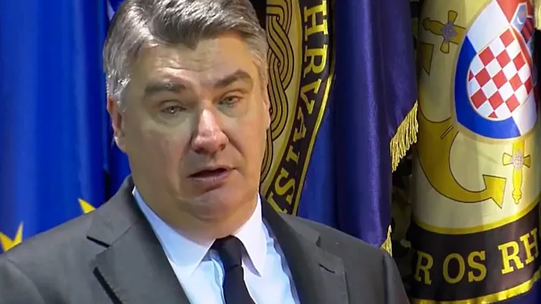 Milanović se oglasio o Bradleyjima i Banožiću: 'Ministre, prestanite lagati i sramotiti Hrvatsku, ali i Oružane snage'