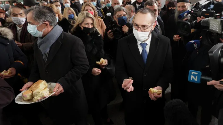 Božićni prijem SNV-a novčić je pripao Toma&scaron;evića, premijer komentirao Bradleyje: 'Milanović? Nema veze s tim'