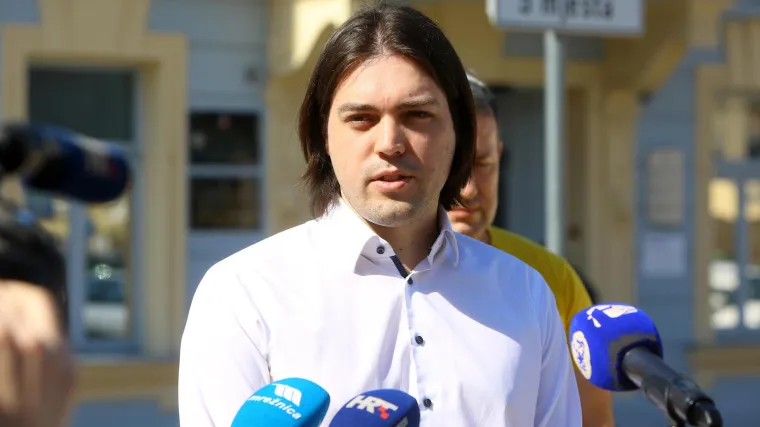 Đokovića brani i Ivan Vilibor Sinčić: 'Problem je &scaron;to on nije &scaron;utio. I zato mora biti kažnjen'