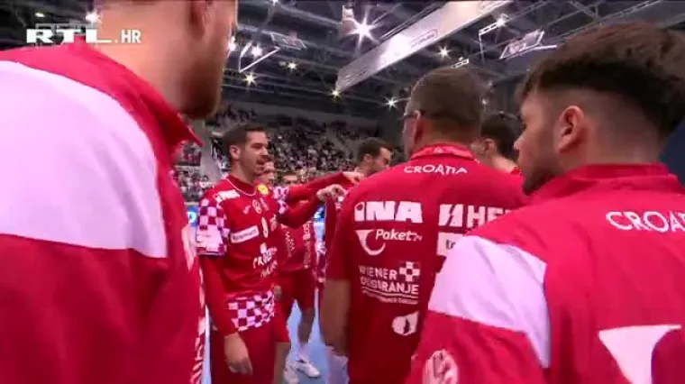 VIDEO - Izbornik se naljutio: 'Ne smije nam se to događati! Bacajte ga van'