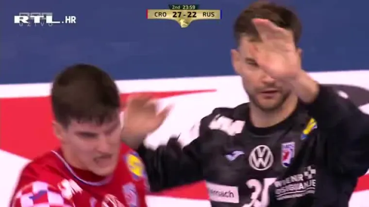 VIDEO - Jo&scaron; jedna obrana sa sedam metara: &Scaron;unjić skida penal Rusima