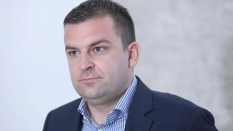 Gradonačelnik Banje Luke postavio ploču majoru JNA koji je umalo raznio Bjelovar, reagirao Hrebak