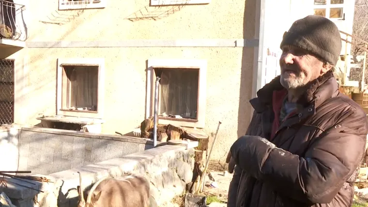 Tri dana bura tuče po Jadranu, a ljudi kažu: 'Kuća se tresla od bure! Tu sam 50 godina, ali ja to ne pamtim'