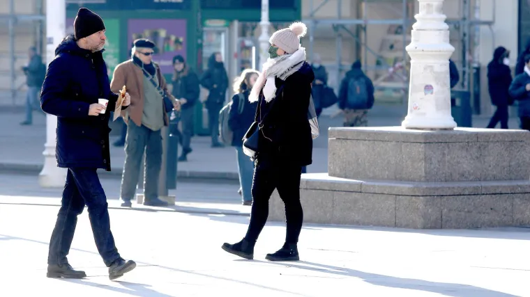 Očekuju nas izraženiji minusi: Bura će biti umjerena i jaka, a pod Velebitom s olujnim udarima