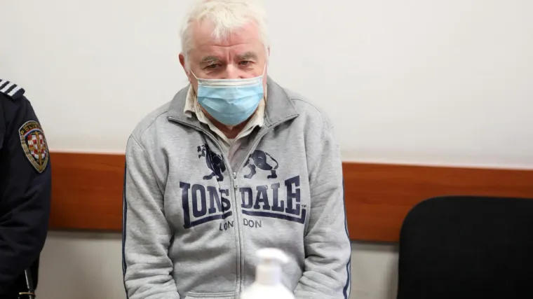 Zatukao partnericu (72) cjepanicom: 'Kriv sam. Ne znam ni sam zašto sam to učinio'