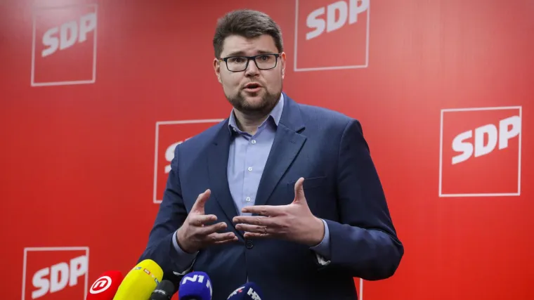 Grbin o aferi u HNB-u: 'Neprihvatljivo je &scaron;to guverner ne zna &scaron;to zaposlenici rade, on je tu da nadzire'