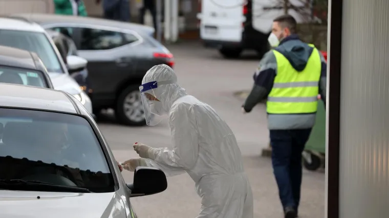 Umrle su 23 osobe, novozaraženih je 9157: Pogledajte u kojim je županijama najteža situacija