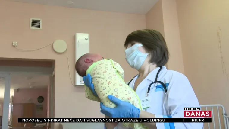 Nevjerojatna ljudska priča iz Sibira: Djevojčicu staru samo tri dana netko je ostavio na milost i nemilost leda i zime