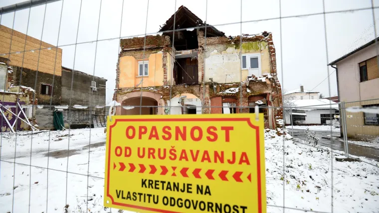 Stigle dvije ponude za gradnju drvenih kuća na Banovini - obje su puno skuplje od procijenjene vrijednosti