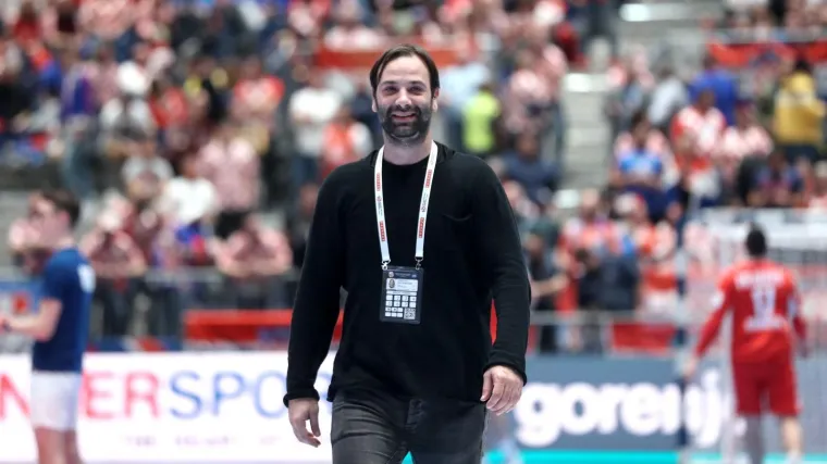 Pogledajte kompilaciju najboljih izjava Ivana Balića: 'Ja te ne čujem ni&scaron;ta, samo blebećem bez veze'