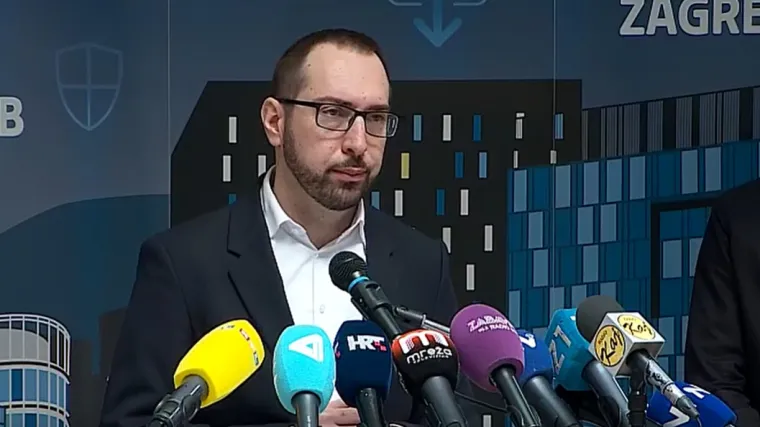 Toma&scaron;ević: 'U&scaron;tedjet ćemo 400 milijuna kuna. Idemo na skup&scaron;tinu s prijedlogom da se razvrgne stari sporazum za pročistač'