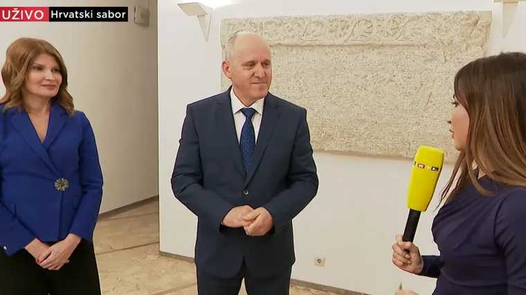 Glasovac: 'Ministar Horvat mora ići!' Bačić: 'Tko će potpisati da on mora ići, ako je Grad Zagreb tako važan u sanaciji?'