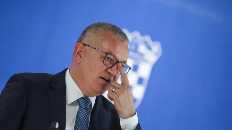 Oporba ide u opoziv ministra Horvata: 'Ako premijer traži krivce, neka ih traži u svojim redovima'