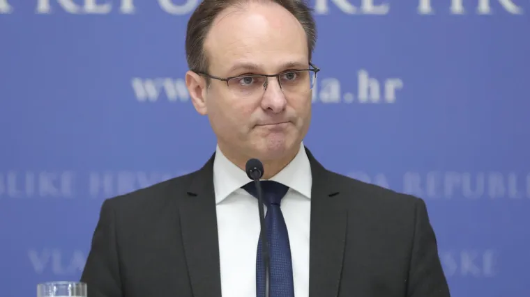 Nema ni&scaron;ta sporno oko stana kojeg koristi Frka Pete&scaron;ić, kaže Ministarstvo pa otkriva kako je zahtjev podnesen 2017. godine