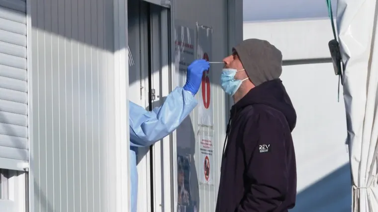 Imaju li COVID potvrde vi&scaron;e smisla? Puno epidemiologa smatra da ne, ipak neke mjere i dalje su nužne