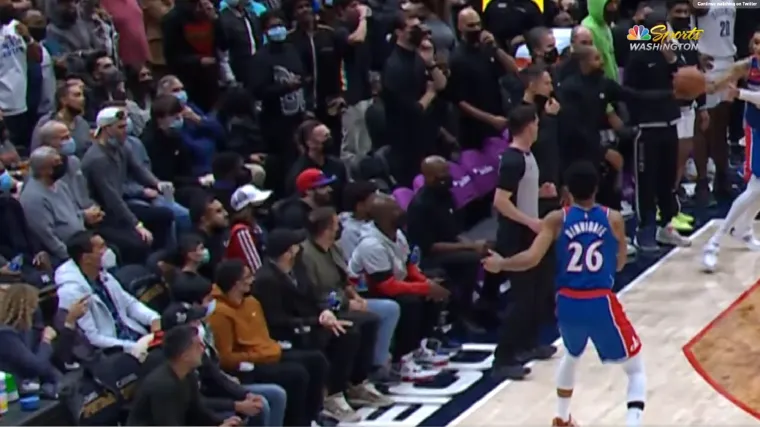 Bizarna sudačka gre&scaron;ka u NBA-u: Trener presjekao dodavanje, njegovi pobijedili poenom prednosti