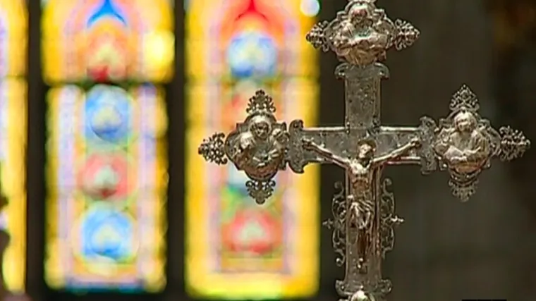 Skandali tresu Katoličku crkvu: Te&scaron;ko se tereti biv&scaron;eg papu Benedikta XVI. koji nije za&scaron;titio djecu od svećenika