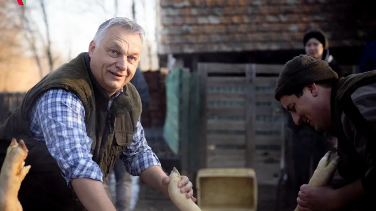 Orbanu se na izborima u travnju ne pi&scaron;e ba&scaron; najbolje. Oti&scaron;ao je korak dalje i pokazao da za populizam granice ne postoje