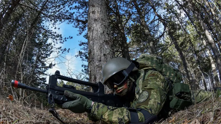 Hoće li i hrvatski vojnici ići u Ukrajinu? Predsjednik tvrdi: 'Nema &scaron;anse'; Iz Vlade: 'NATO nam ni&scaron;ta ne može narediti'