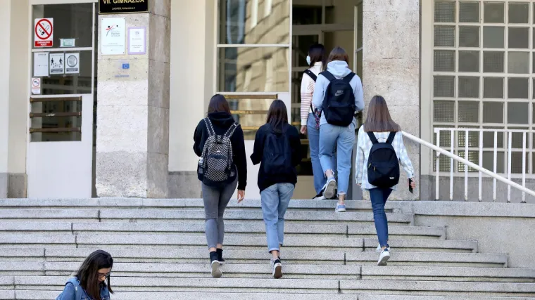 Učenici će se prije odlaska u &scaron;kolu ponedjeljkom morati testirati: 'Smatramo da je to logičan smjer'