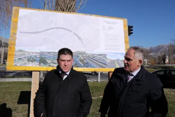 Splićani na cestu prema Omišu čekaju 14 godina: Košta kao Pelješki most, ali sve bi mogli spasiti EU fondovi?